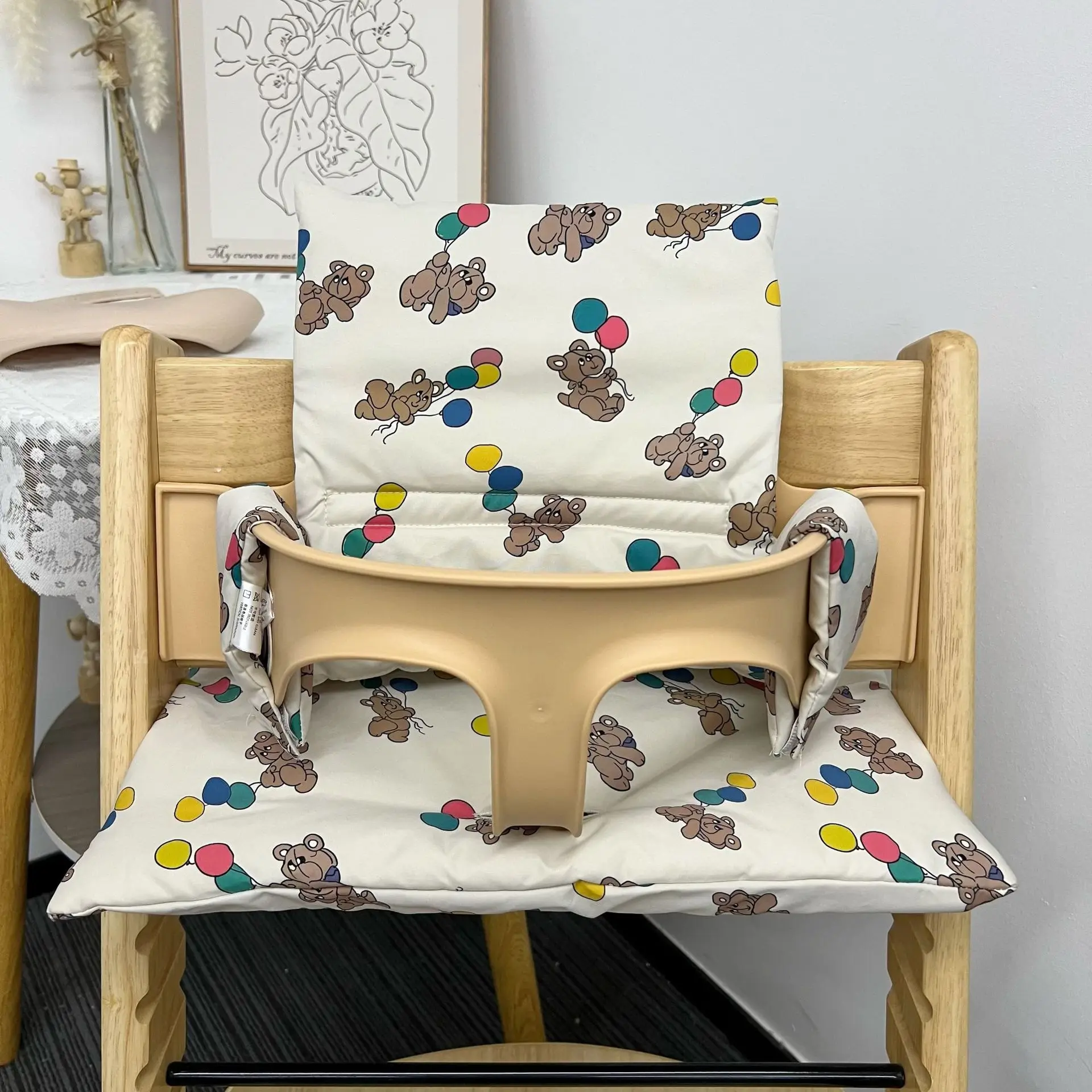 rehausseur chaise bébé